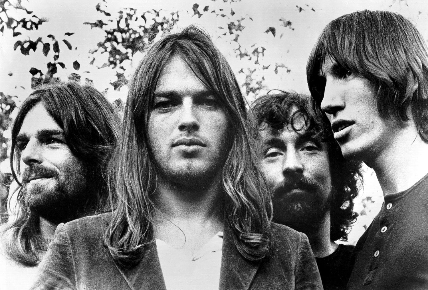 Pink Floyd ปล่อยวีดีโอแสดงสดเพลง "Wish You Were Here" ในคอนเสิร์ตที่ Knebworth ปี 1990