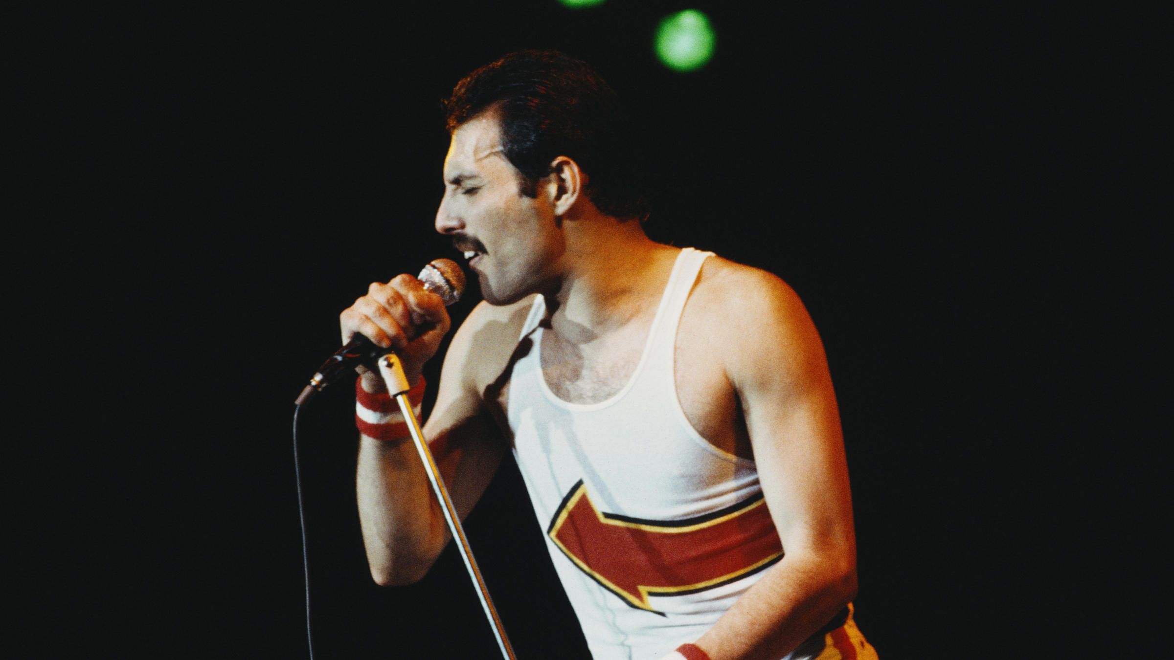 "Love Me Like There’s No Tomorrow" เพลงของ Freddie Mercury ถูกสร้างเป็นมิวสิกวีดีโอแอนิเมชันตัวใหม่