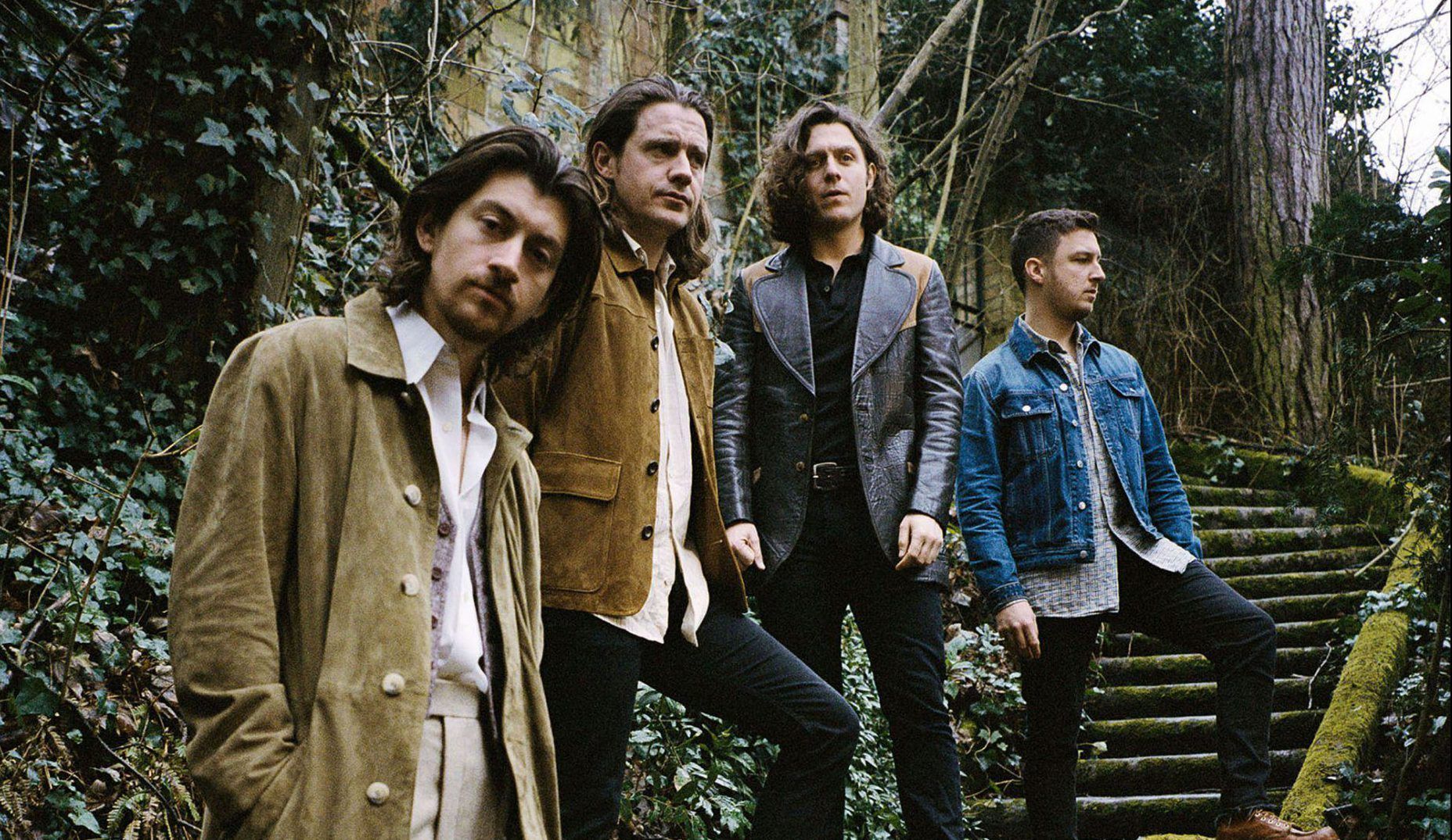 Matt Helders มือกลอง Arctic Monkeys เผยไม่อินตอนวงเล่นเพลงเก่า รู้สึกเหมือนร้องคาราโอเกะเพลงตัวเอง