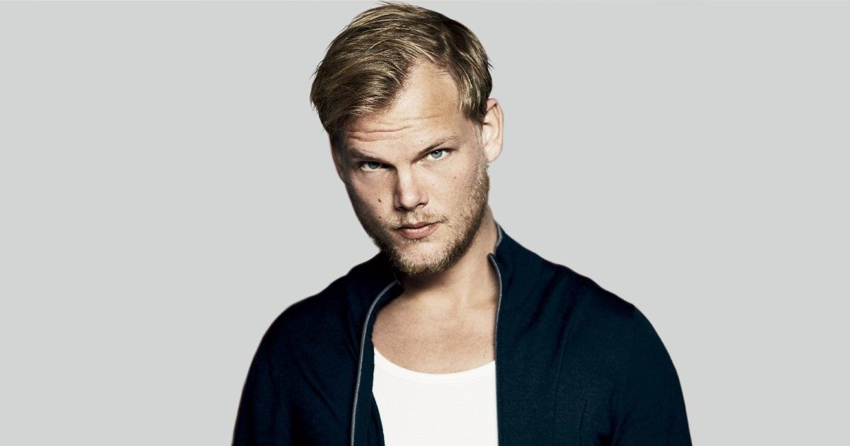 แชนเนลของ Avicii ปล่อยวีดีโอแสดงสดเพลง "Levels" โชว์ครั้งสุดท้ายของ Tim Bergling