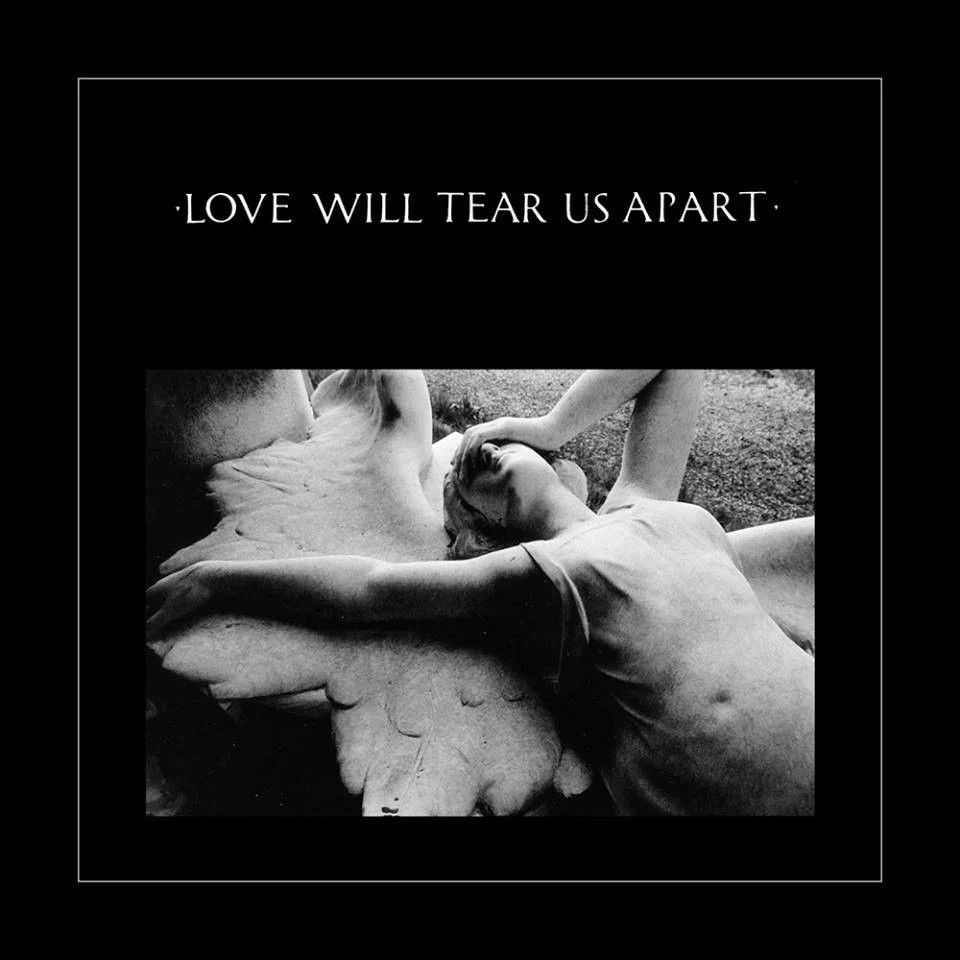 Keanu Reeves เลือกเพลง "Love Will Tear Us Apart" ของ Joy Division เป็นเพลงเดียวที่จะฟังไปตลอดชีวิต