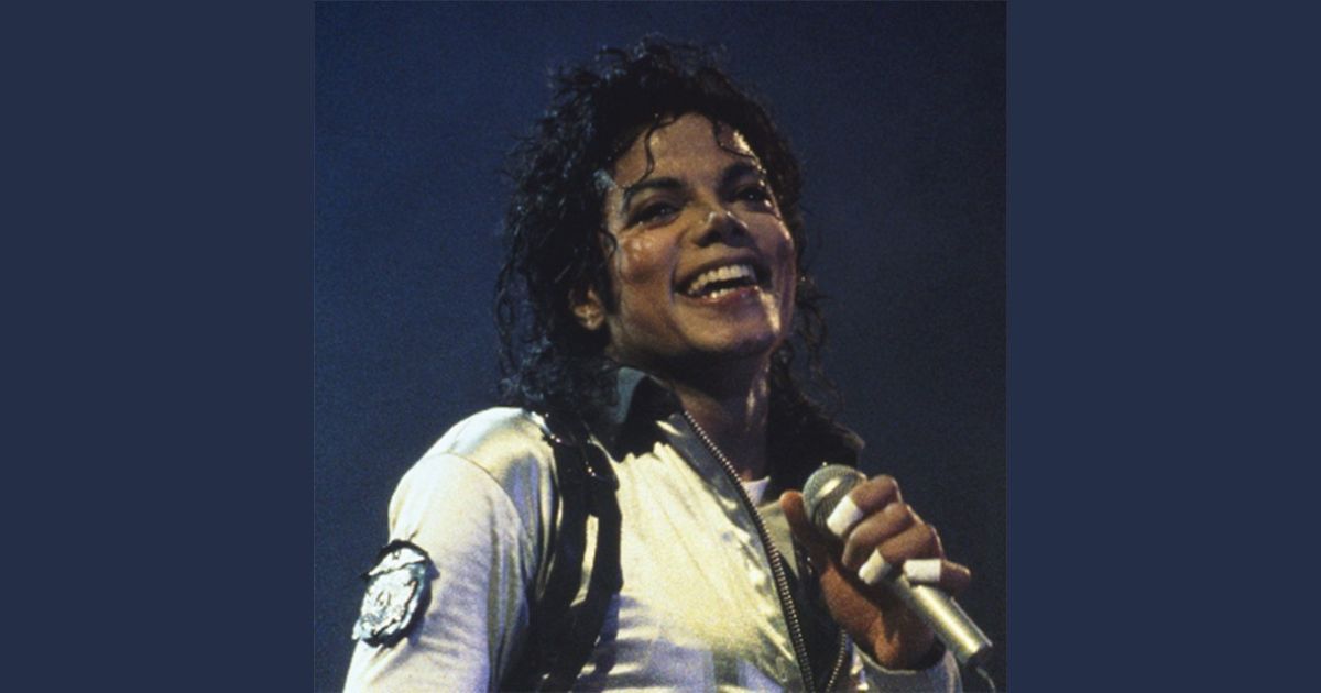 เพลง “Thriller” ของ Michael Jackson พุ่งขึ้นสู่อันดับ 10 บน Billboard Hot 100