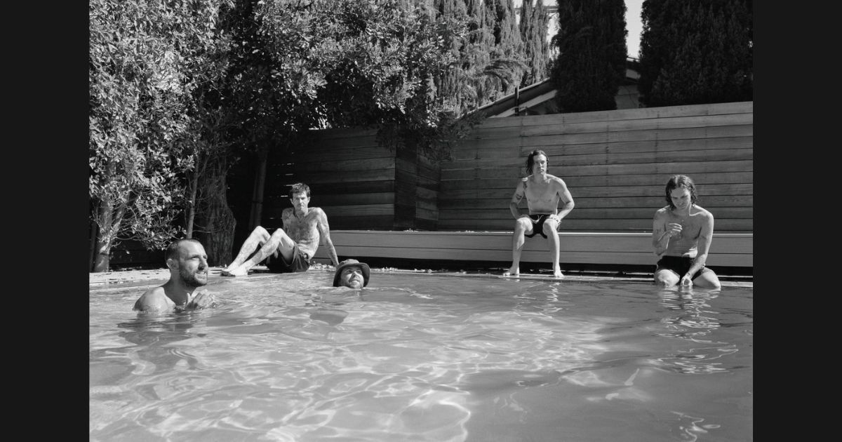 The Neighbourhood ปล่อยอัลบั้ม (((((ultraSOUND))))) สตูดิโออัลบั้มในรอบ 5 ปี