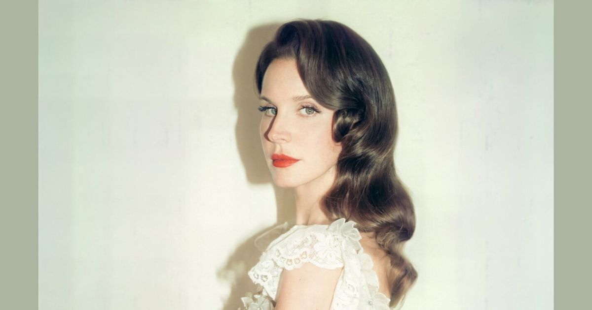 Lana Del Rey ปล่อยเพลงใหม่ "White Feather Hawk Tail Deer Hunter" ปูทางสู่อัลบั้มใหม่